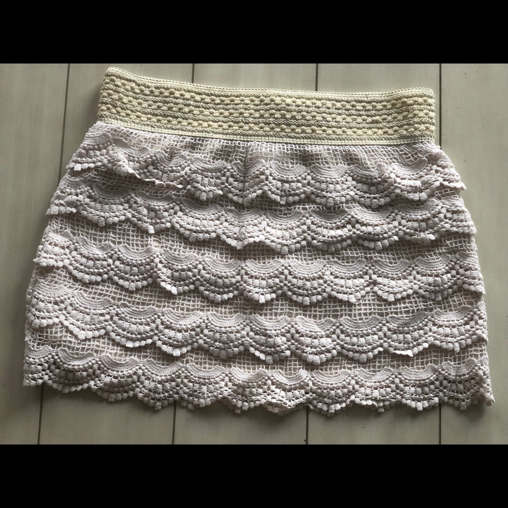 ❤️‍🔥3/$25❤️‍🔥 Jolt Lace Skirt